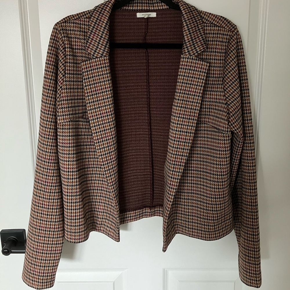 Maurice’s Houndstooth Women’s Cropped Blazer